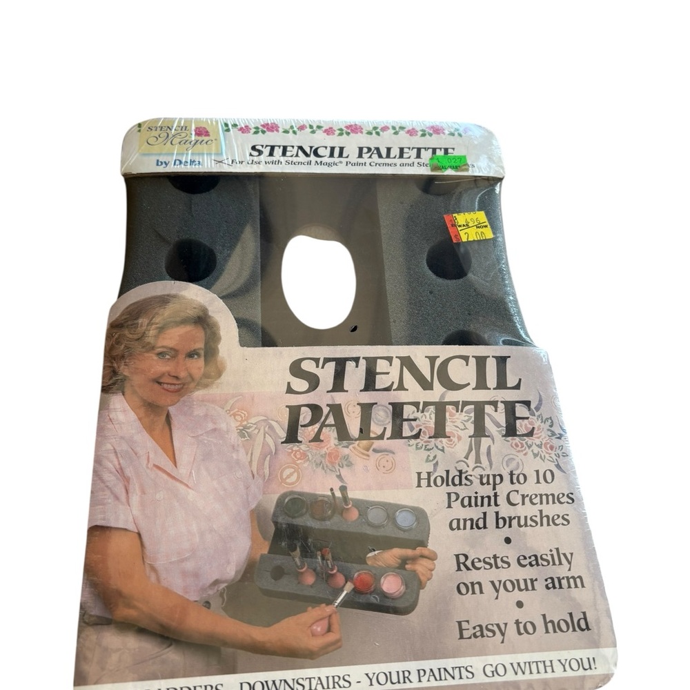 Stencil Magic by Delta Stencil Palette Holds 10 Paint Cremes and Brushes NOS